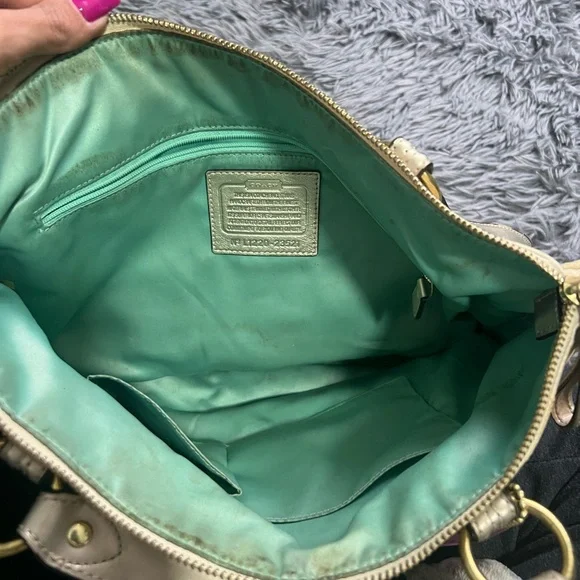 🌟Two Coach Purses - Picture 10 of 10